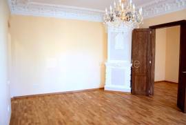 Apartment for rent in Riga, 124.00m2