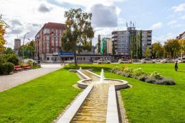 City Comfort: Unique 2-Room Home with Balcony between Ku'damm & Potsdamer Platz