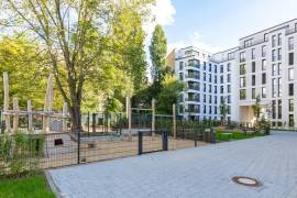 City Comfort: Unique 2-Room Home with Balcony between Ku'damm & Potsdamer Platz
