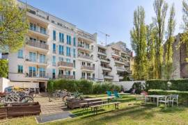 Modern Family Home with Private Garden & Parking in Vibrant Neukolln, Berlin