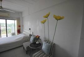 13th Floor Studio Condo For Sale at Blue Wave Khao Takiap