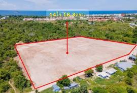 14 Rai of Land In Great Location