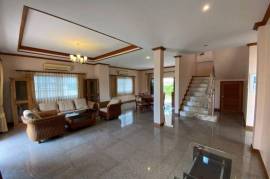 2 Story 3 Bedroom Pool Villa with Office In Bor Fai
