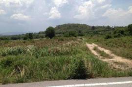 16 Rai of Beautiful View Land very Near Banyan Golf Club