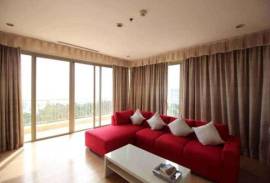 4 Bed Luxury Penthouse condo at Boathouse