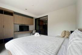La Casita: Studio Condo In Town