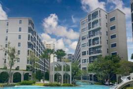 La Casita: Studio Condo In Town