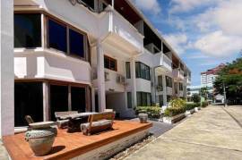 3 Storey 5 Bedroom Townhouse : Baan Suksamran