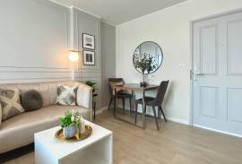 Baan Peang Ploen : 1 Studio On The Highest Floor