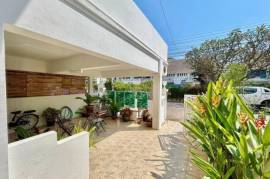 3 storey 3 Bedroom Townhouse Just 50 meters From The Beach