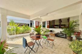 3 storey 3 Bedroom Townhouse Just 50 meters From The Beach