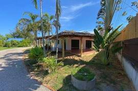 4 Bed Farm House For Sale With Guest House 6 Rai Land and Fishing Lake