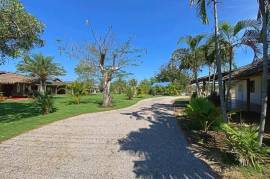 4 Bed Farm House For Sale With Guest House 6 Rai Land and Fishing Lake