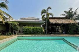 Tropical Resort & Restaurant For Sale In Cha Am