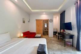 Tropical Resort & Restaurant For Sale In Cha Am