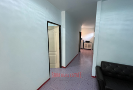 Thriving Business for Sale in Ao Nang, Krabi - Prime Location on Palm Hill Ideal Investment!