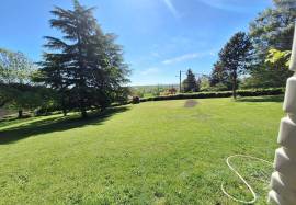 Detached house for sale, 6 rooms - Saint-Lezer 65500