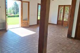 Detached house for sale, 6 rooms - Saint-Lezer 65500