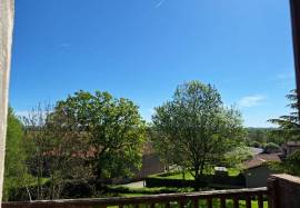 Detached house for sale, 6 rooms - Saint-Lezer 65500