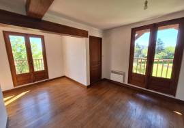 Detached house for sale, 6 rooms - Saint-Lezer 65500