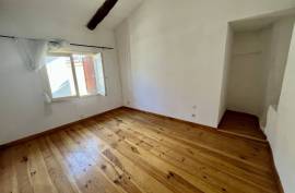 4 room, 80m2 Village house for sale in Roujan - 70 000 € *