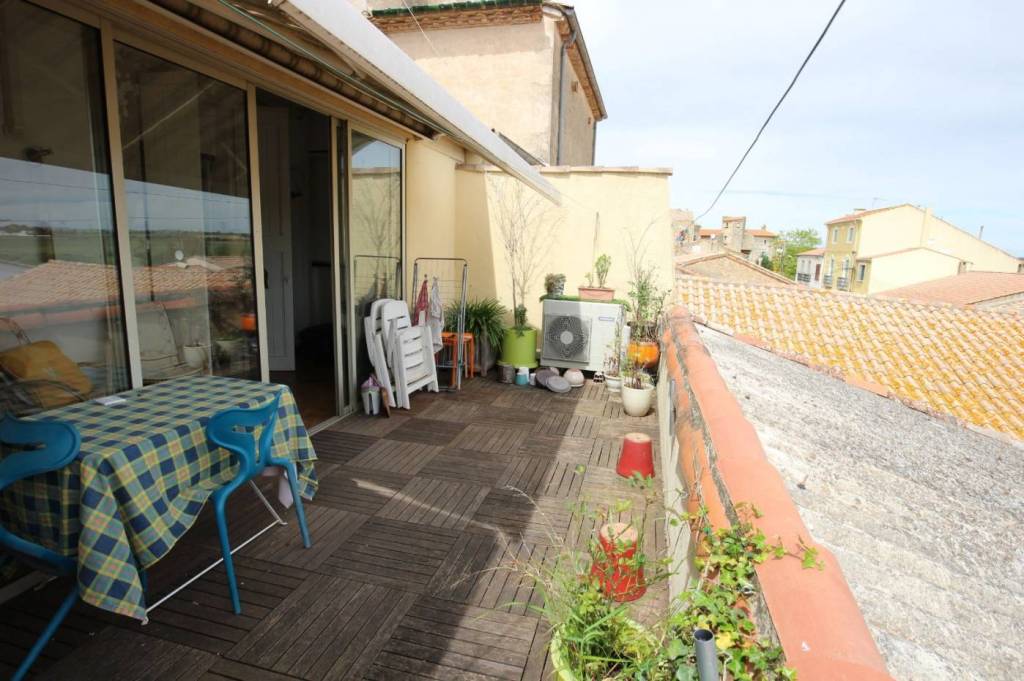 8 room, 165m2 Vineyard residence for sale in Boujan sur libron - 280 000 € *