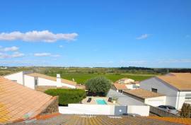 8 room, 165m2 Vineyard residence for sale in Boujan sur libron - 280 000 € *