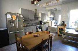 6 room, 141m2 Village house for sale in Murviel les beziers - 185 000 € *
