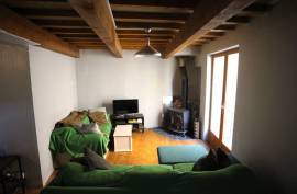 6 room, 141m2 Village house for sale in Murviel les beziers - 185 000 € *