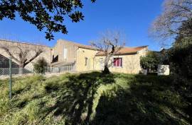 8 room, 230m2 Village house for sale in Magalas - 249 000 € *