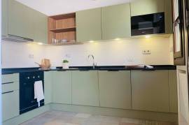 Elegant One-Level Townhouses with Private Pool in Peraleja Golf Resort