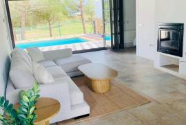 Elegant One-Level Townhouses with Private Pool in Peraleja Golf Resort