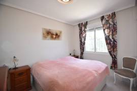 BEAUTIFUL 2/3 BEDROOM VILLA WITH SWIMMING POOL CLOSE TO LA MARQUESA GOLF COURSE