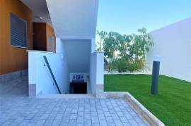 2 Bedrooms - Bungalow - Alicante - For Sale - N8400