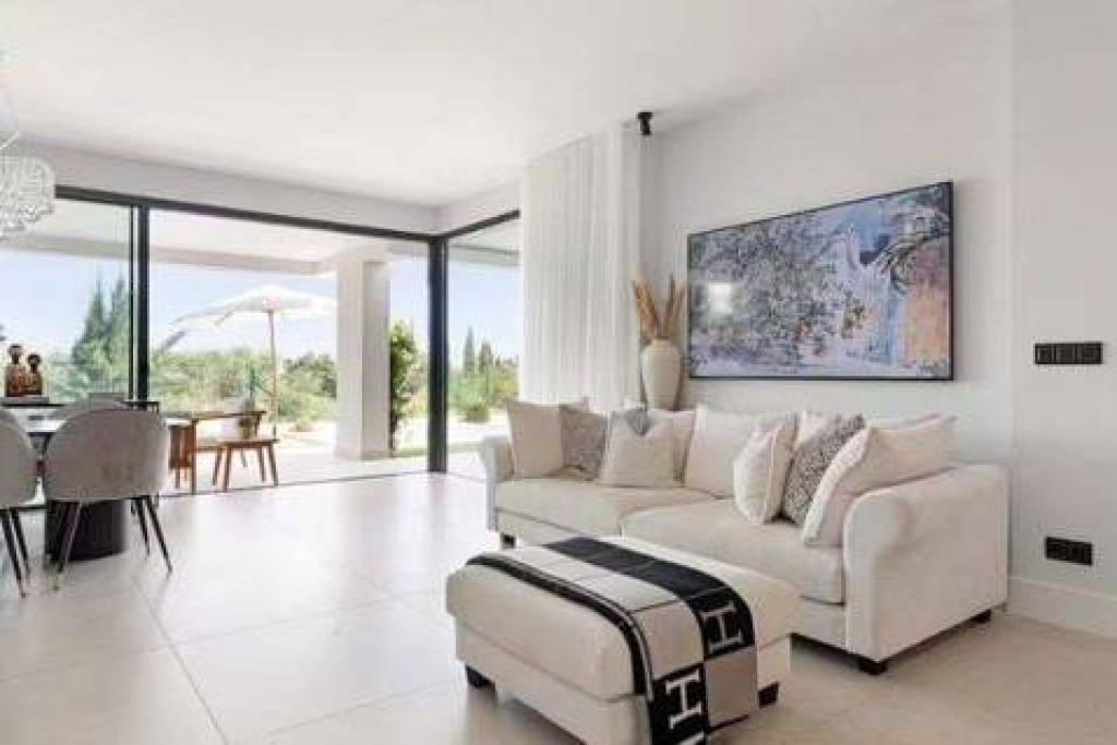 Ground Floor Apartment for LT in La Quinta