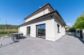 Exlusive new villa in Sentmenat