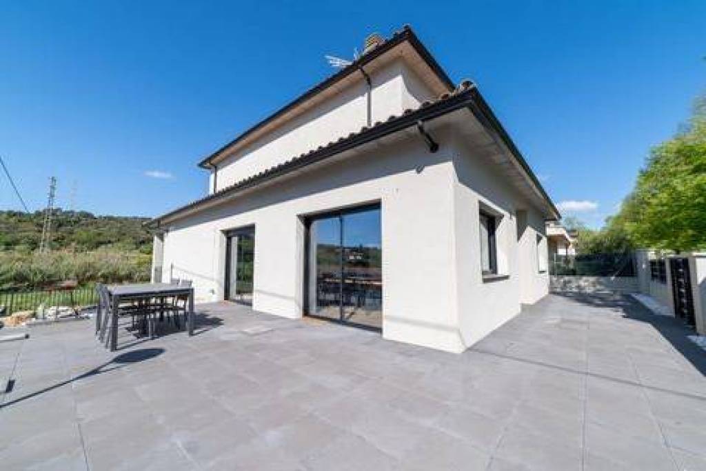 Exlusive new villa in Sentmenat