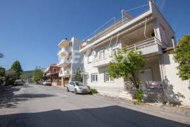 Building 175 sq.m for sale