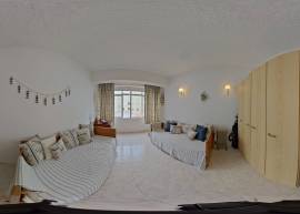 1 bedroom apartment a few steps from the beach of Armação de Pêra
