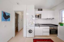 2 Bedroom Apartment with Terrace and Pools, in Vilamoura