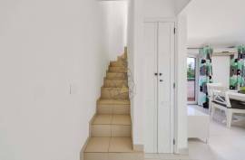 2 Bedroom Apartment with Terrace and Pools, in Vilamoura