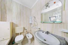 2 Bedroom Apartment with Spacious Terrace and Garage - Quarteira