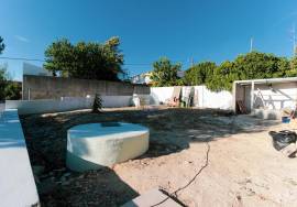 2 bedroom farm (NEW) on 585 m2 of land with view