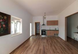 2 bedroom farm (NEW) on 585 m2 of land with view