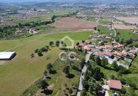 Building land with an area of 2500 meters on the outskirts