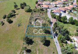 Building land with an area of 2500 meters on the outskirts