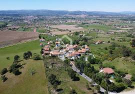 Building land with an area of 2500 meters on the outskirts