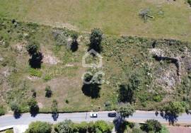 Building land with an area of 2500 meters on the outskirts