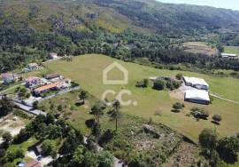Building land with an area of 2500 meters on the outskirts