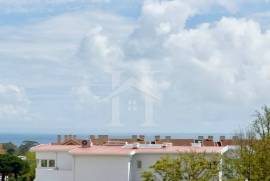 Apartamento Duplex T3 com Vista Mar em Cascais